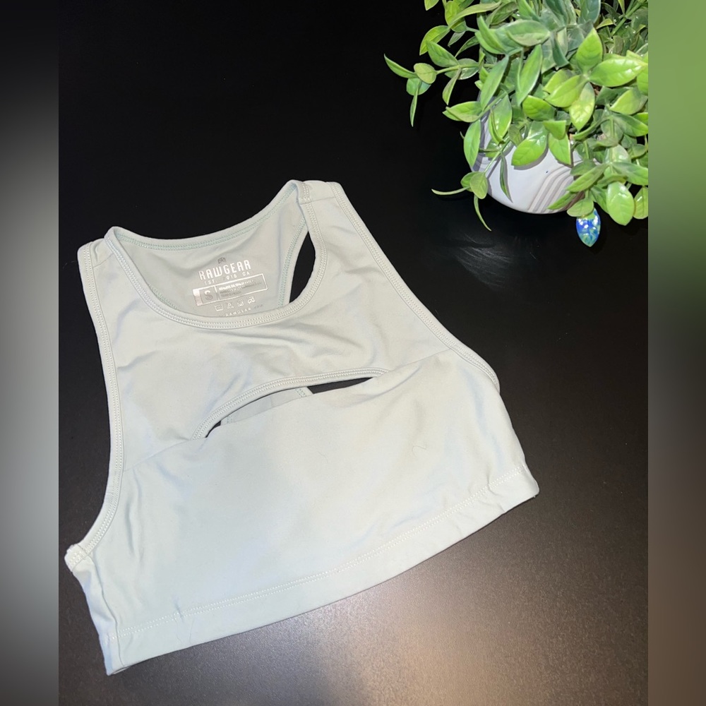 Rawgear Cutout Sports Bra In Sage Green Color Size Small Like New